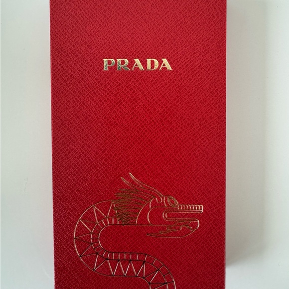 Prada Red Pocket Package 2024 Year of Dragon - Picture 1 of 2